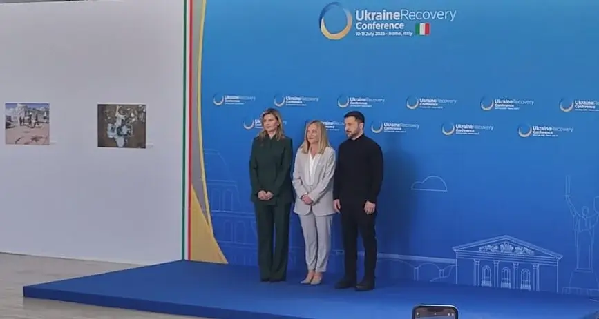 Зеленський на конференції з відновлення України